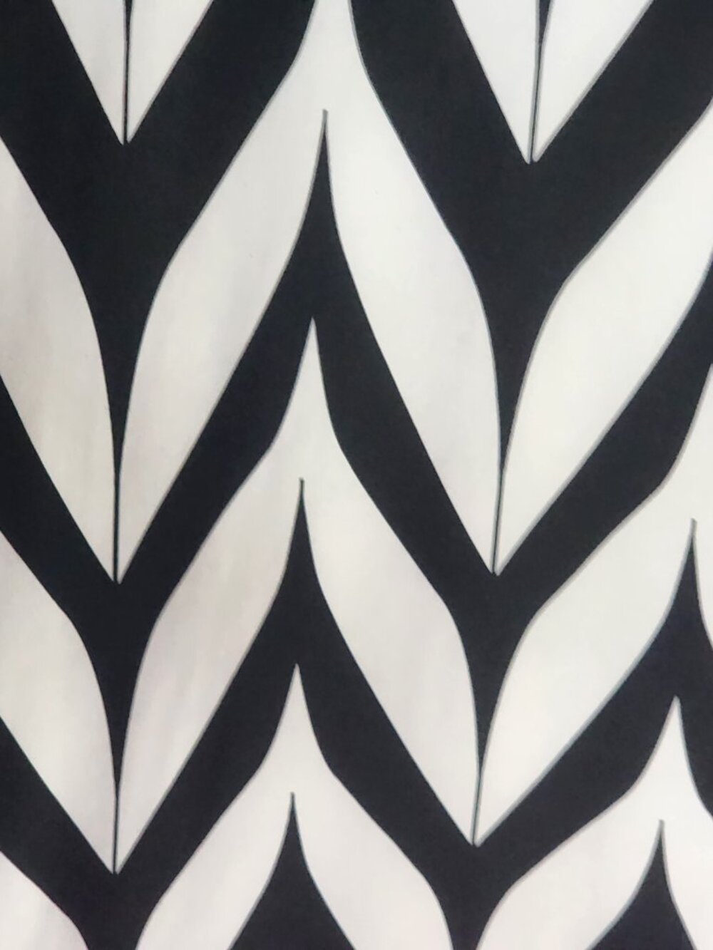 Robert Louis Black and White Pattern Poly Span Tie Front Dress Skirt Size Large - Picture 5 of 16